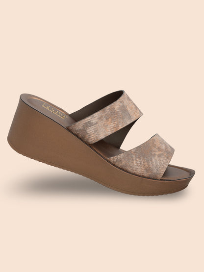 Labella Women's Sandal With Slip-On For LX55