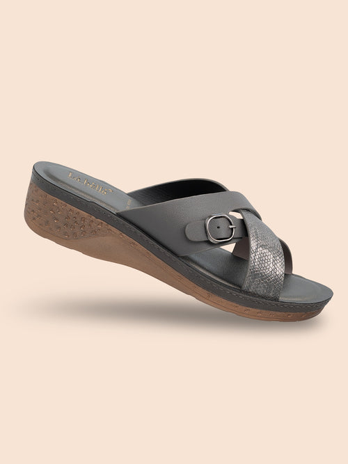 Labella Women's Sandal With Slip-On For PV02